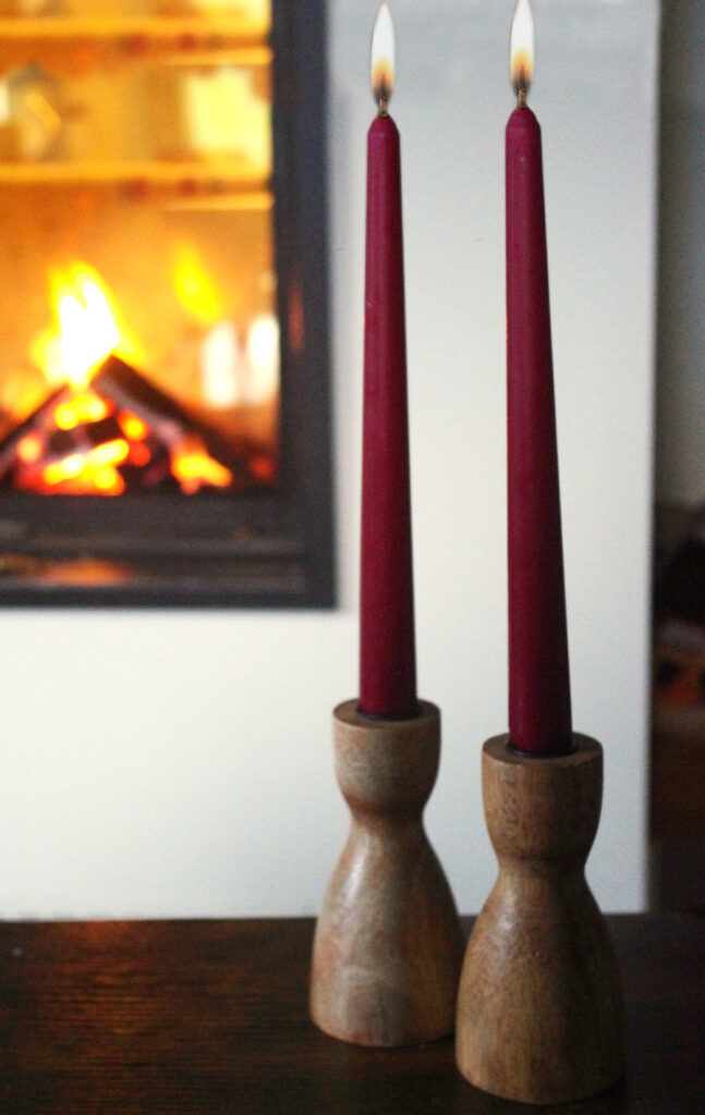 Gotische tafelkaars 23x250 mm / Bordeaux