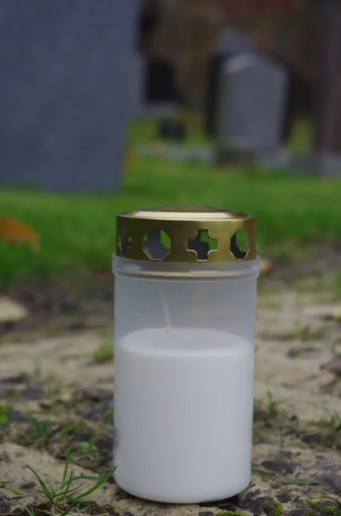 Grafkaars met deksel 60x120 mm / Wit